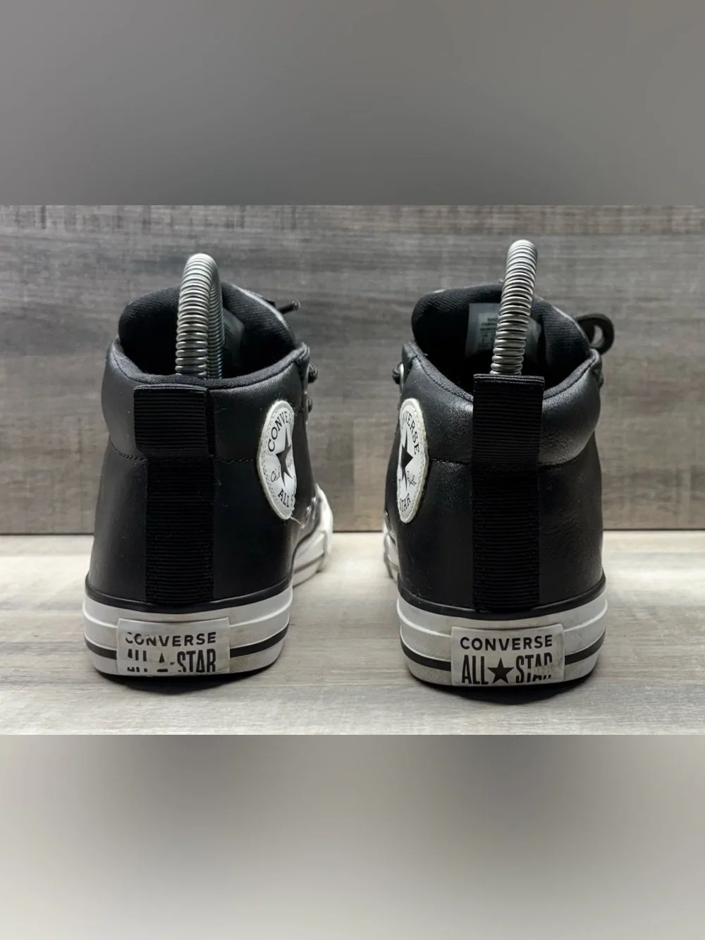 Converse Chuck Taylor All Star Street Mid Kids 2 Black Leather 663835C